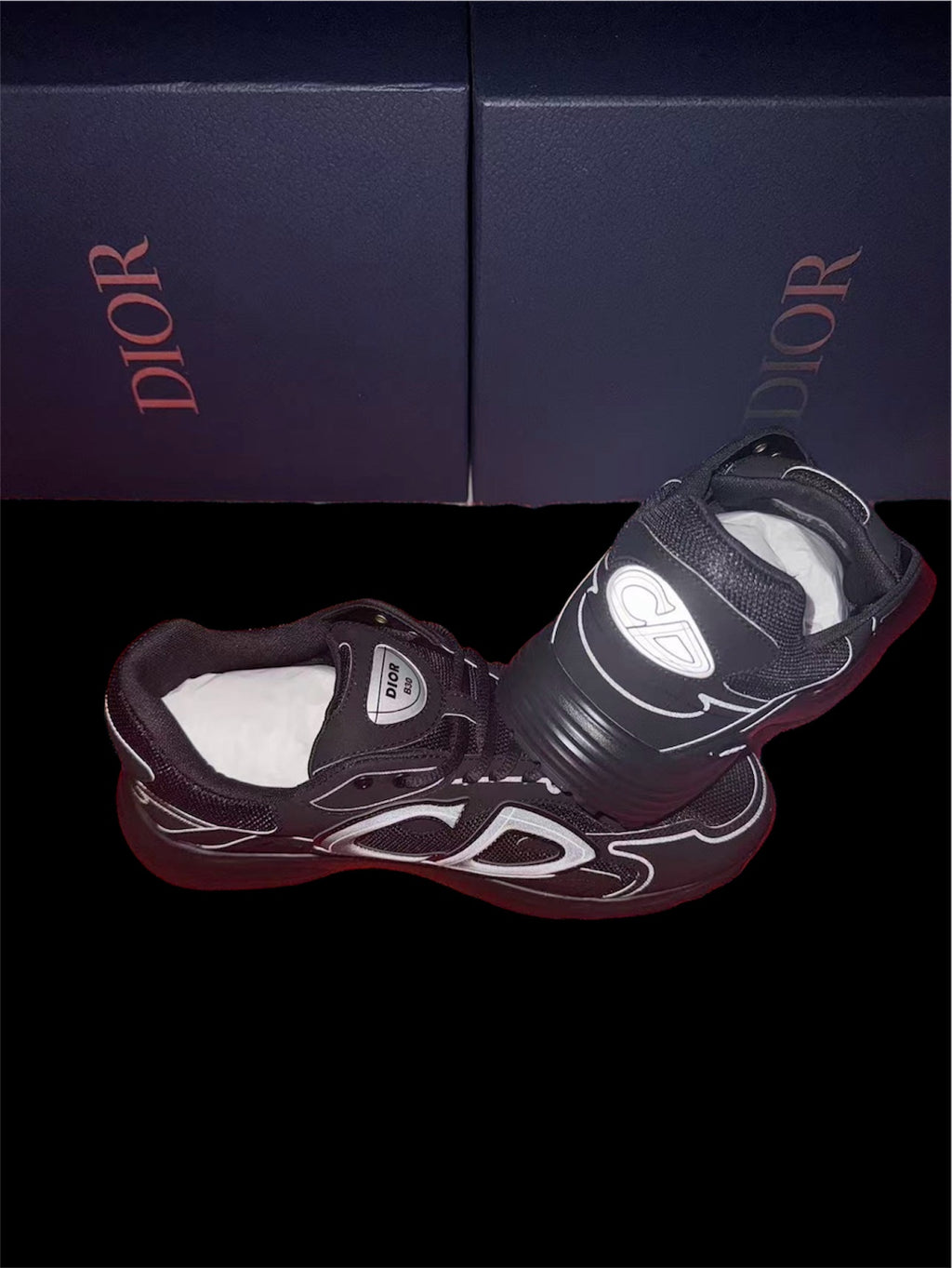 1-1 DIOR B30 'TRIPLE BLACK'