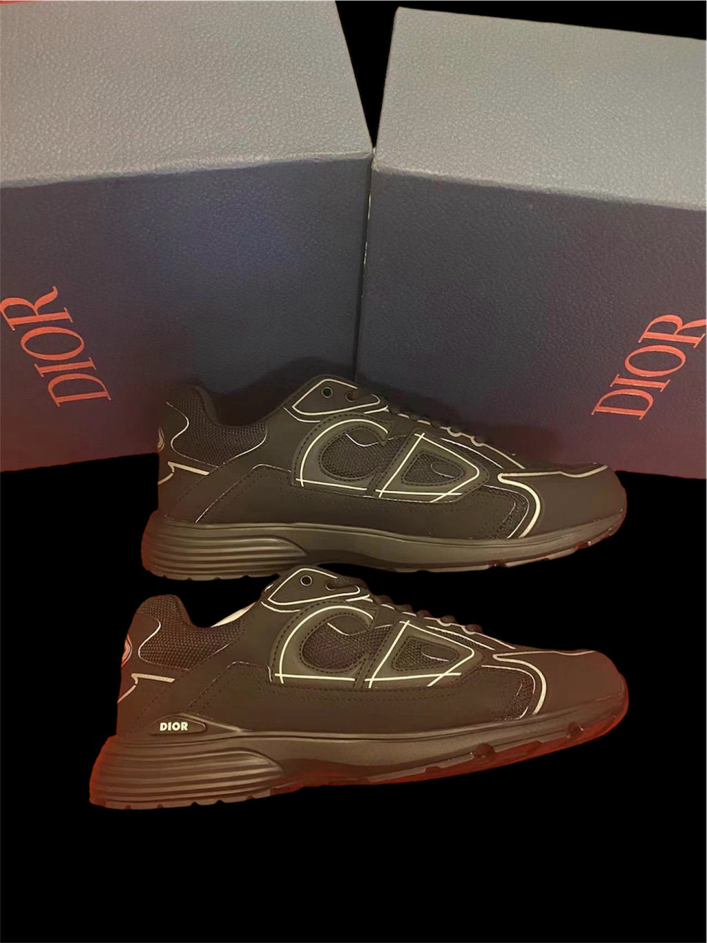 1-1 DIOR B30 'TRIPLE BLACK'