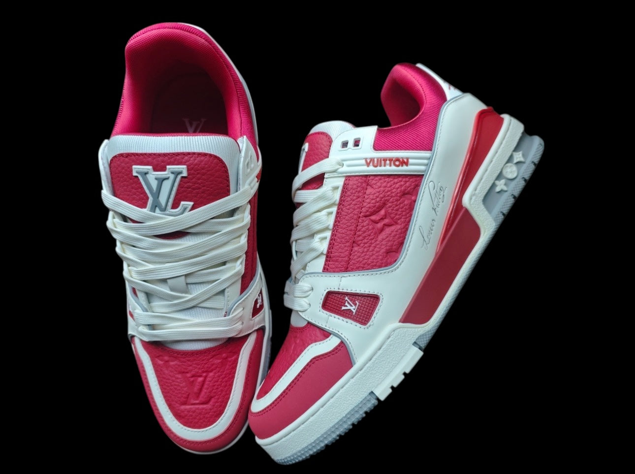 1-1 LV TRAINER PINK & WHITE