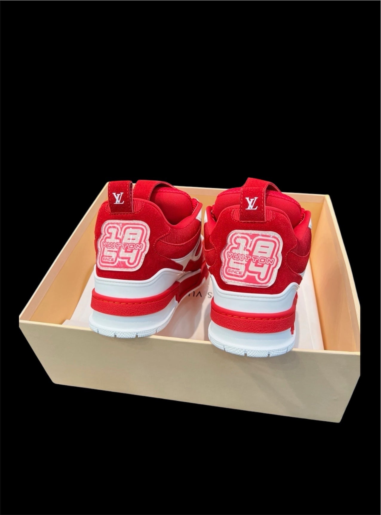 1-1 Louis Vuitton stakes